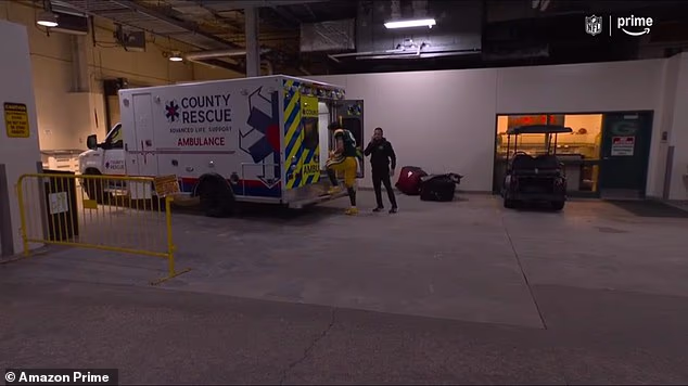 Ubrzo nakon toga, Watson je odveden u lokalnu bolnicu na preventivne testove na prsima