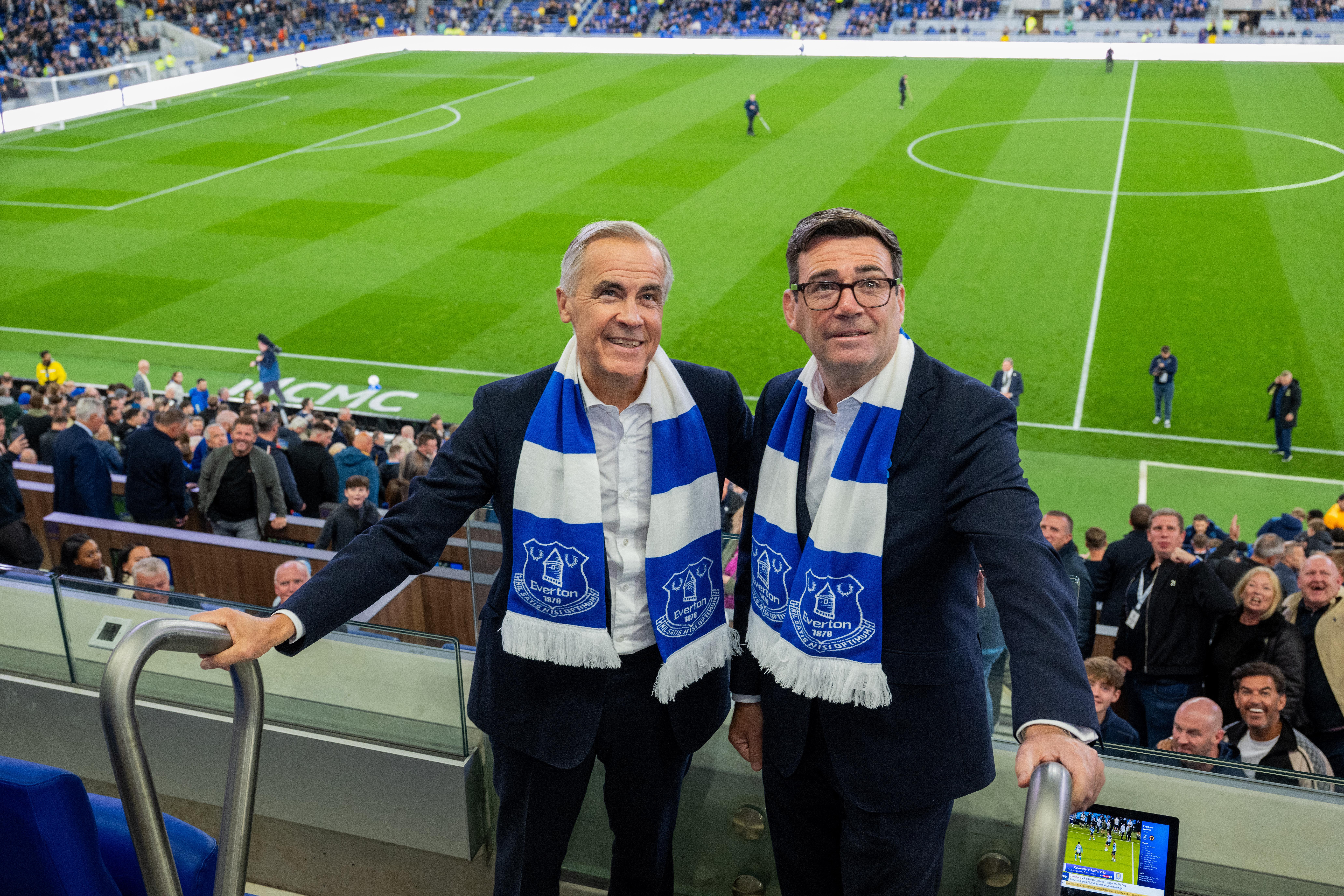 Mark Carney bio je u Velikoj Britaniji prošli mjesec, gdje su on i Andy Burnham - obojica Evertonci - zajedno gledali svoju stranu