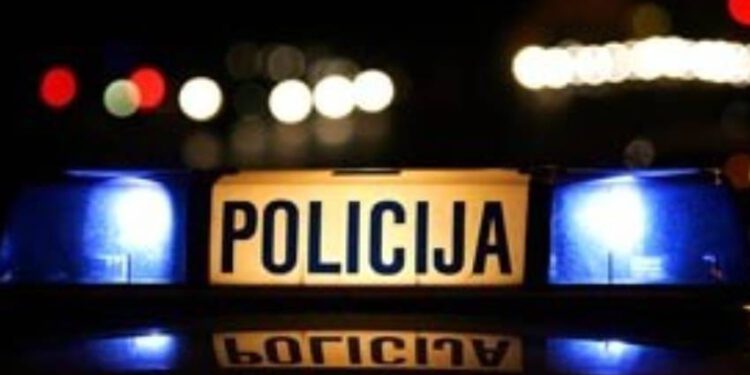 Automobil naletio na pješakinju u Krilu Jesenice