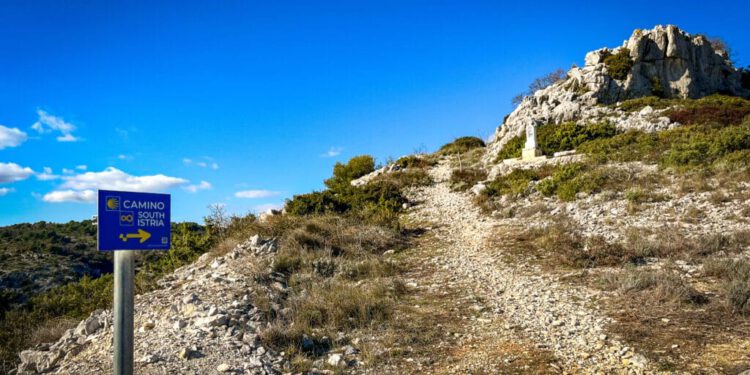 U Istru stiže "Camino Family": Besplatna obiteljska avantura uz more, domaću maneštru i vrhunski provod!