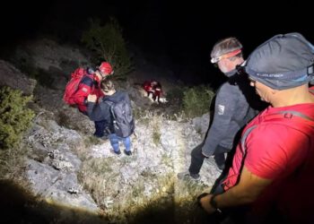DRAMA KOD MAKARSKE Mlada obitelj s djetetom izgubila se u mraku, u pomoć stigao HGSS