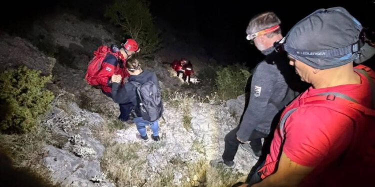 DRAMA KOD MAKARSKE Mlada obitelj s djetetom izgubila se u mraku, u pomoć stigao HGSS