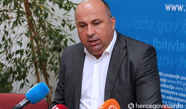 Denis Lasić razbio službeni džip, šteta plaćena više od 45 tisuća maraka