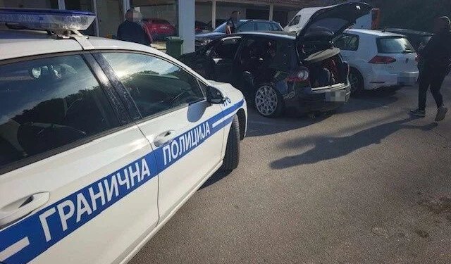 Državljanka BiH krijumčarila sedam stranih državljana