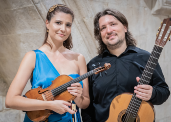 Duo Dora Kamber i Pero Škobelj u Kneževu dvoru
