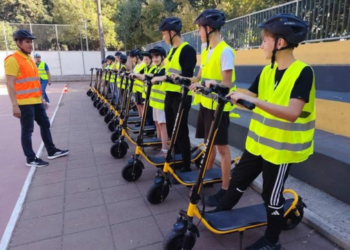E-romobil nije igračka: Dubrovački učenici učili kako sigurno sudjelovati u prometu