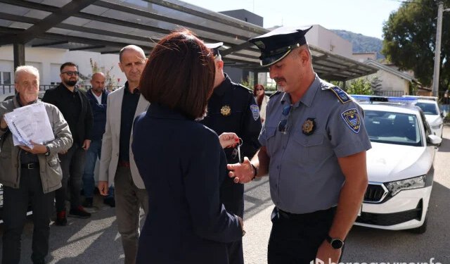 FOTO MUP HNŽ dobio 25 vozila, Buhač odgovorila na pitanje o štrajku pravosuđa