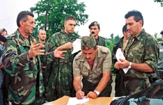GENERAL KOJI JE PRIMIO PREDAJU SRPSKOG KORPUSA: Petar Stipetić danas bi slavio 89. rođendan, dugujemo mu slobodu