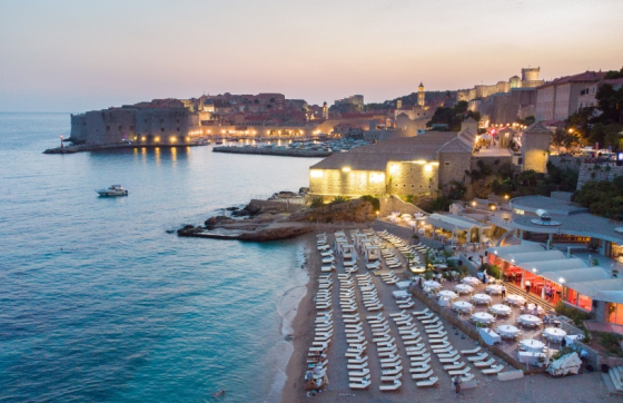 Good Food uz jedan od najpoznatijih pogleda na Dubrovnik: Banje Beach donosi dva posebna festivalska menija