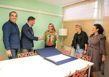 Gradonačelnik Šuta posjetio Udrugu Feniks: Podrška mentalnom zdravlju i uključivanju u zajednicu