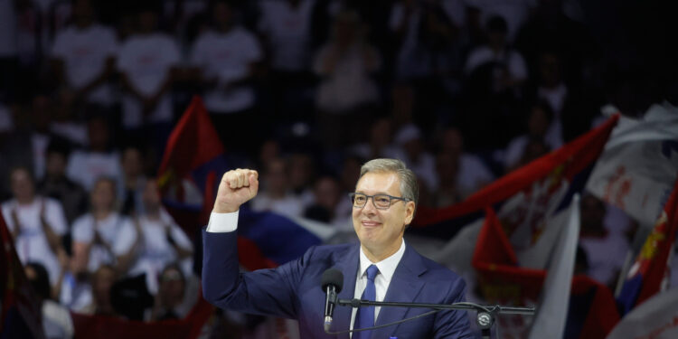 Guardian raskrinkao Vučićev tajni sastanak zbog projekta obitelji Donalda Trumpa