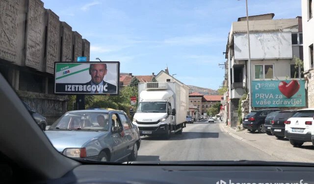 Izbori prošli, plakati ostali: Strankama prijete kazne do 30.000 KM, evo kome ih možete prijaviti