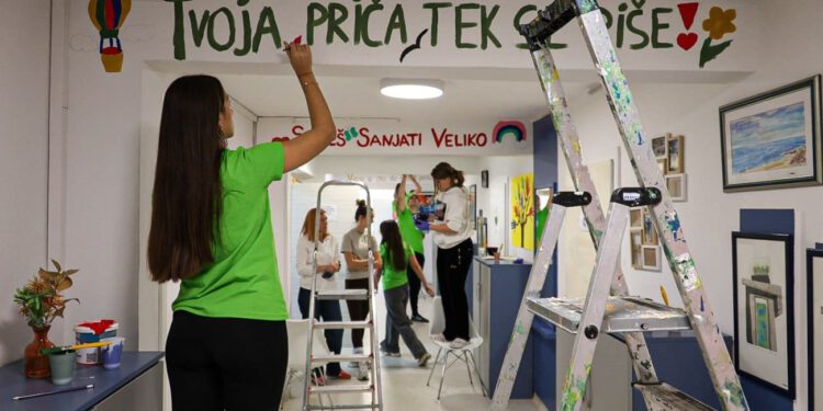 MLADI SPLIĆANI POKAZALI VELIKO SRCE Stotine volontera u 72 sata mijenjaju grad nabolje: “Volonteri su entuzijastični, puni volje i želje”