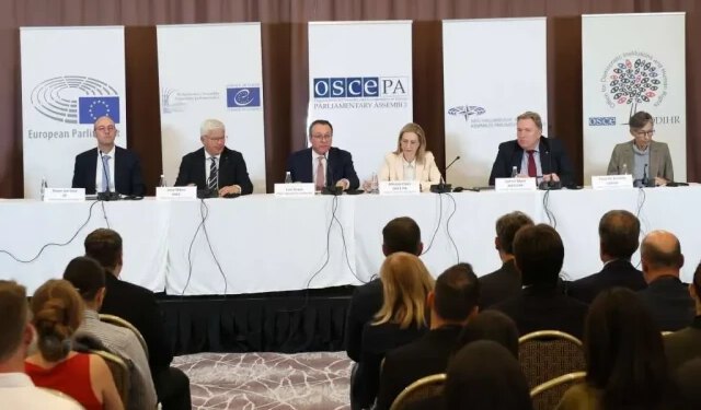 Međunarodni promatrači: Izbori u BiH uglavnom uredni, niska izlaznost ozbiljno upozorenje