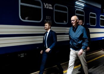 Merz u Kijevu finalizira suradnju u proizvodnji dronova i uručuje pomoć