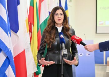 Moćni medij Politico teško optužio hrvatsku eurozastupnicu: Trošak premašio 12 tisuća eura