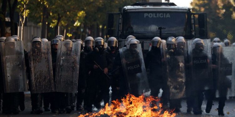 Nasilni prosvjedi studenata u Albaniji