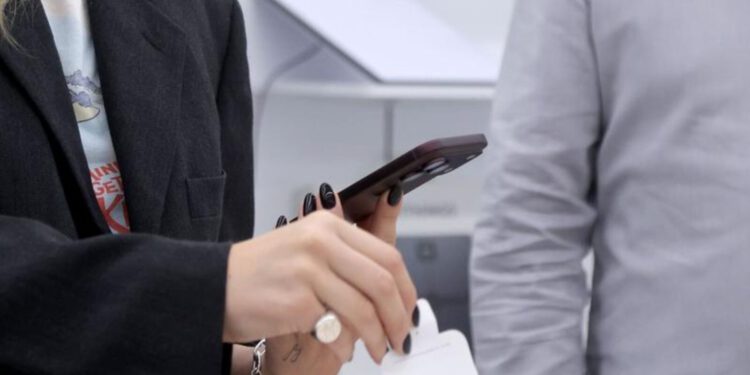 Novi virus napada aplikacije na mobitelima i krade podatke, evo što trebate učiniti