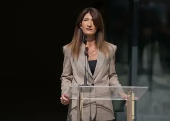 Ovo su veleposlanici i diplomati koje Darijana Filipović može poslati u političku prošlost