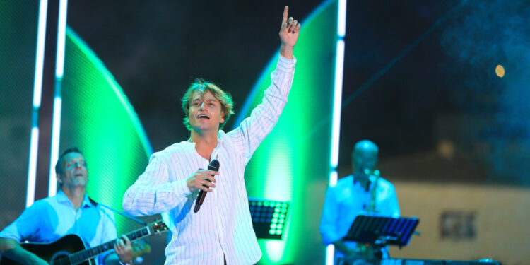 Padaju optužbe na račun Jakova Jozinovića: Optužuje ga se da je primio novac za navodno besplatan koncert