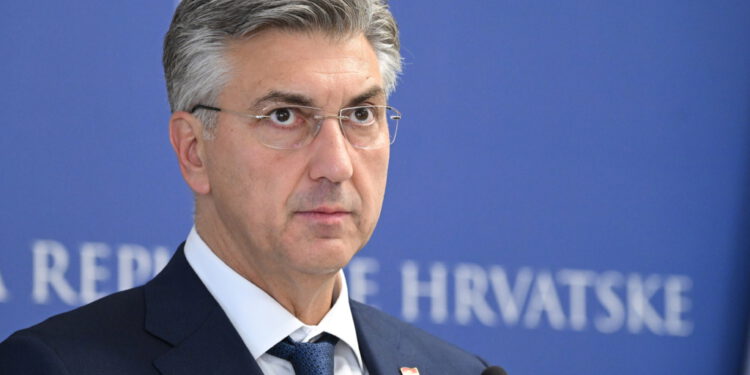 Plenković pobjesnio zbog priče koju neki šire o Lici: ‘Bukači, demagozi i najgori od najgorih’