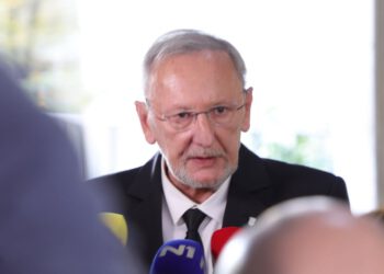 Policija istražuje poruke zastrašivanja novinara