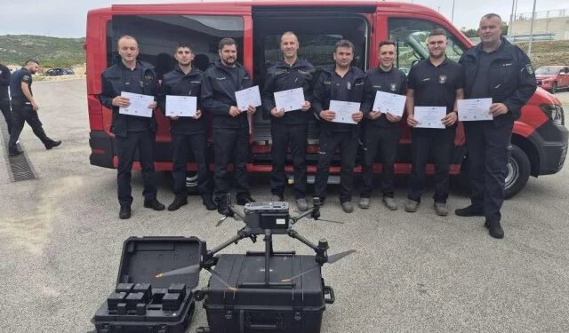 Posuški vatrogasci završili obuku za dronove i umjetnu inteligenciju