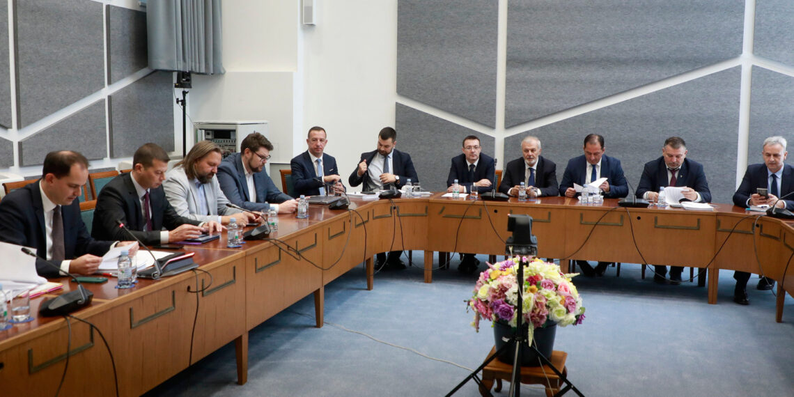 Prijeti li Hrvatskoj kriza zbog Ustavnog suda: ‘Kao da pričamo o teologiji, a koljemo se’