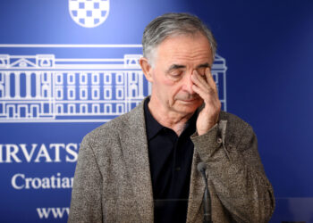 Pupovac nakon poraza Vučića upozorio na problem u Hrvatskoj: ‘Jedan širi krug ljudi doprinosi tome’