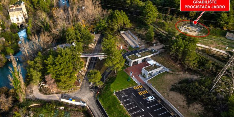 Splitski gradonačelnik obilazi gradilišta pročistača pitke vode Jadro