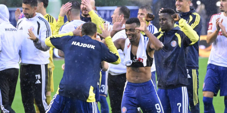 Sportske novosti – Doslovno je uslikao Kotarskog! Znao sam što će se dogoditi, imam svjedoke. Hvala ti, Bože…