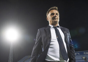 Sportske novosti – Kovačević ih je otvoreno prozvao, zabijaju samo na ‘kirvajima’. Jasno je tko bi trebao preseliti na klupu