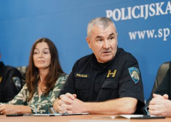 Starije osobe sve češće na meti prevaranata: U Splitu lani 137 žrtava prijevara, policija upozorava na zabrinjavajući rast