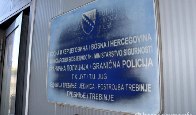 Turčin uhićen na Ivanici, sumnjiče ga da je sunarodnjake s lažnim talijanskim ispravama pokušao prošvercati u Hrvatsku