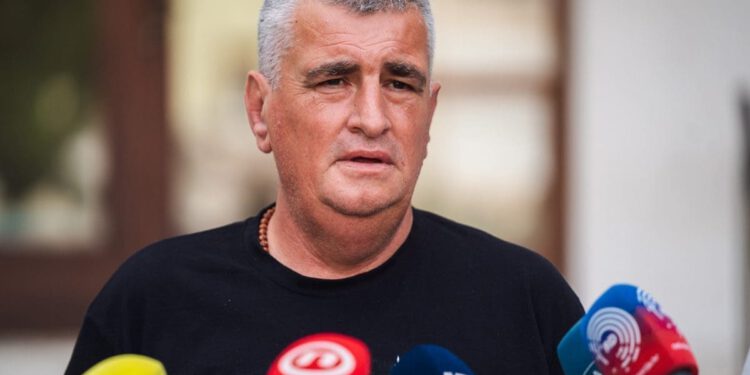 VIDEO Bulj najavio ulaganje veće od 400 tisuća eura u jahaću halu u Sinju: “Prijeti nam penalizacija od čak pet milijuna eura!”