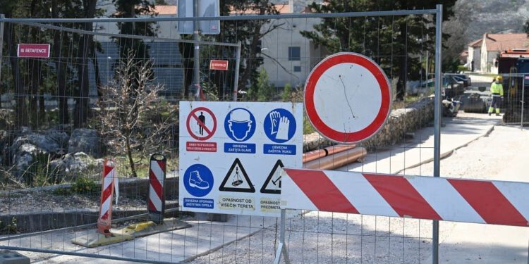 Veliki radovi u Slatinama: Mještani će doznati zašto se rokovi mogu mijenjati i kada se očekuje nastavak radova