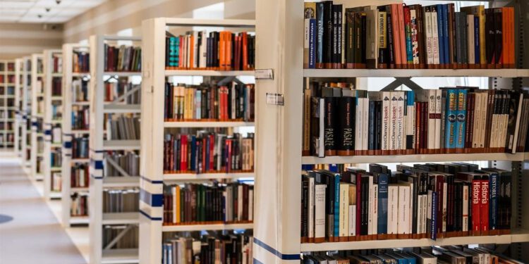 Više od 673 tisuće eura za dva bibliobusa i dostupnije knjižnične usluge u Šibensko-kninskoj županiji
