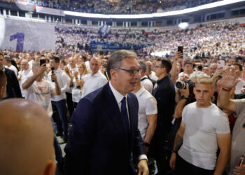 Vučić ne može bez Hrvatske: ‘Srbi nikad neće pjevati ‘Za dom spremni”