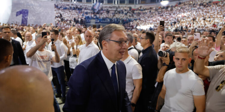 Vučić ne može bez Hrvatske: ‘Srbi nikad neće pjevati ‘Za dom spremni”