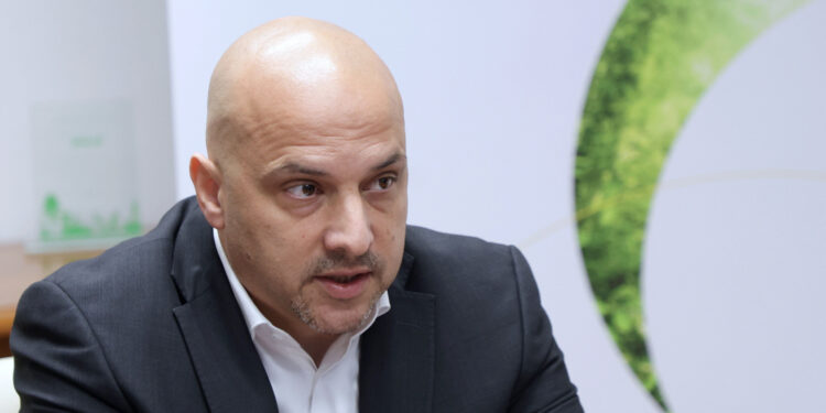 Završeno prekrivanje 33.000 tona ilegalnog otpada u Gospiću: ‘Sve po pravilima struke’