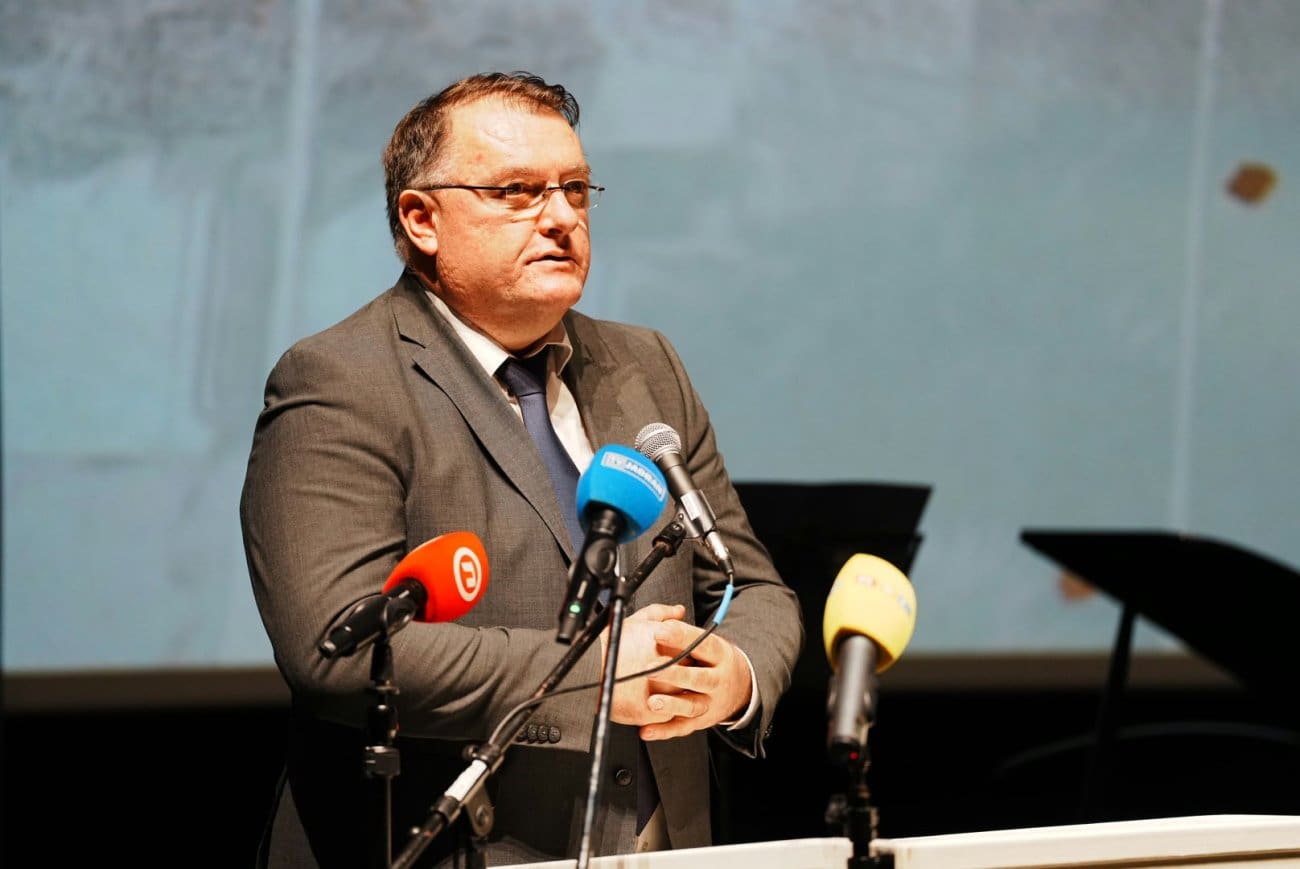 ante-sosic