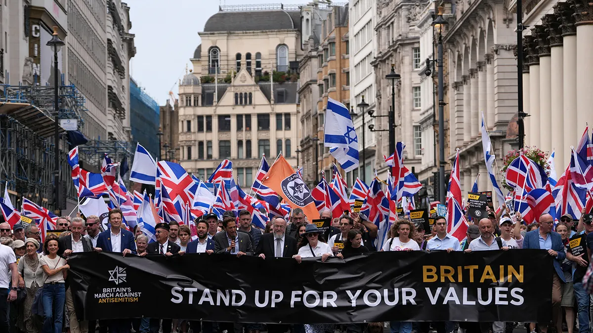 Britanski marš protiv antisemitizma